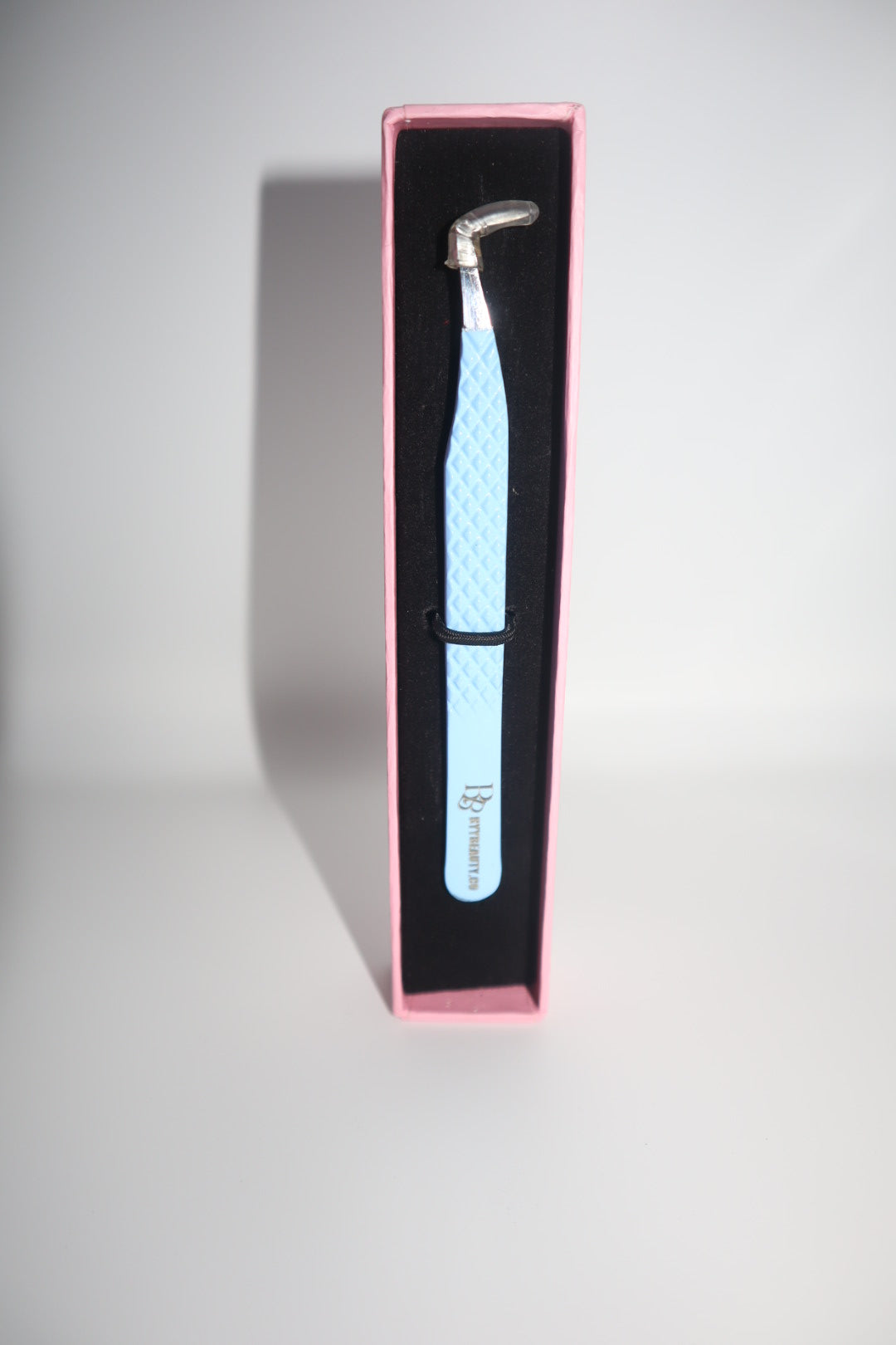 “Arched” Fiber Tweezer