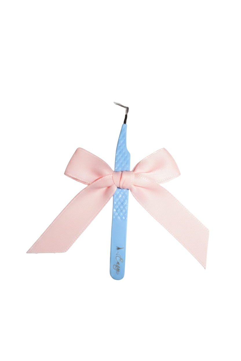 “Arched” Fiber Tweezer
